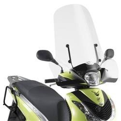 GIVI 311A SZYBA PRZEZROCZYSTA 62 x 67,5 cm (H x W) HONDA SH 125i 150i (05 > 12)