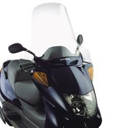 GIVI D202ST SZYBA PRZEZROCZYSTA 60 x 74,4 cm (H x W) HONDA Pantheon 125-150 (98 > 02) / Foresight 250 (97 > 08) / PEUGEOT SV 250 (02)