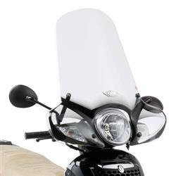 GIVI 154A SZYBA PRZEZROCZYSTA 53 x 70 cm (H x W) APRILIA Scarabeo 125-200