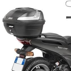 GIVI SR2102 STELAŻ KUFRA CENTRALNEGO (BEZ PŁYTY) - YAMAHA XENTER 125-150 (12 > 17)